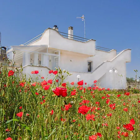 Rosmat's House Villa